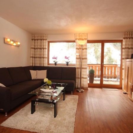 Boutique Apartment In Brixen With Mountain View Brixen im Thale Esterno foto