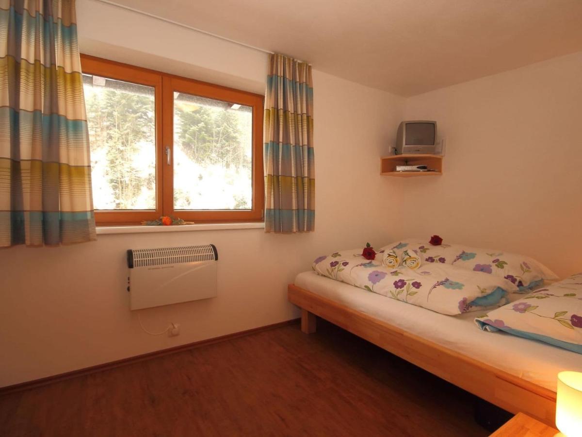 Boutique Apartment In Brixen With Mountain View Brixen im Thale Esterno foto